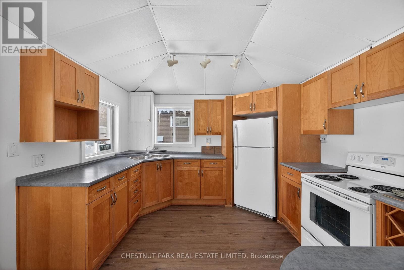3410 BEACHVIEW AVENUE, Toronto — photo 4
