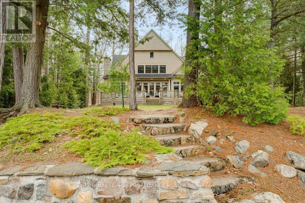 1031 B REKRVIEW LANE, Central Lakes — photo 2