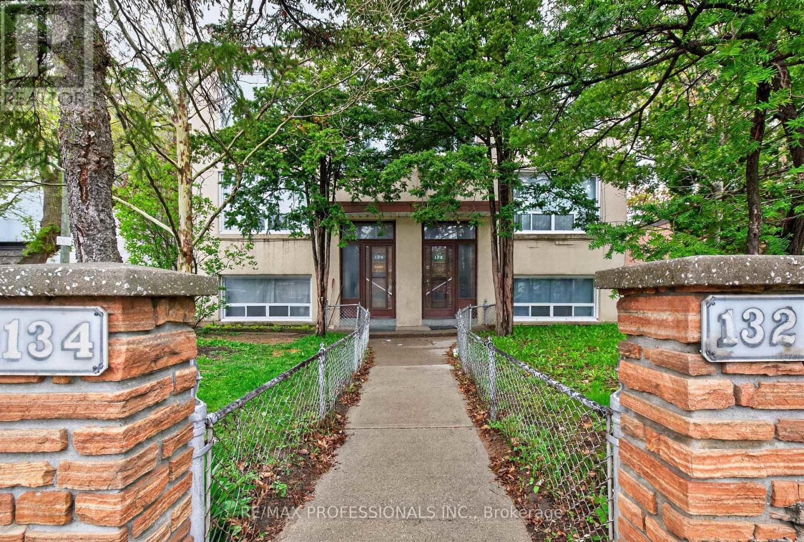 132-134 TROWELL AVENUE, Toronto — photo 2