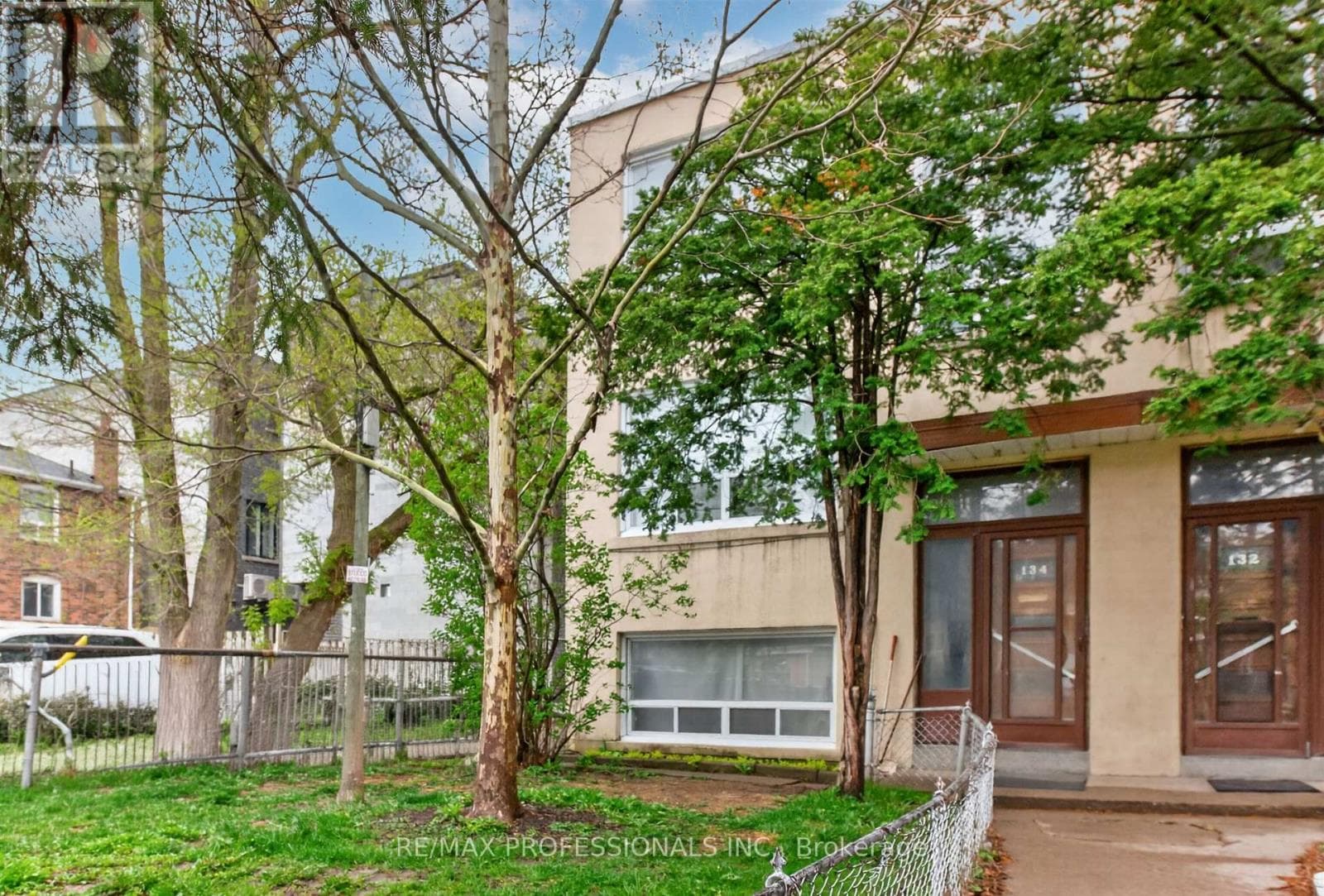 132-134 TROWELL AVENUE, Toronto — photo 3