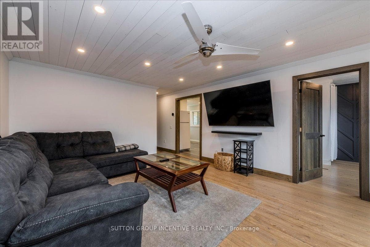 1823 COOPERS FALLS ROAD, Toronto — photo 4