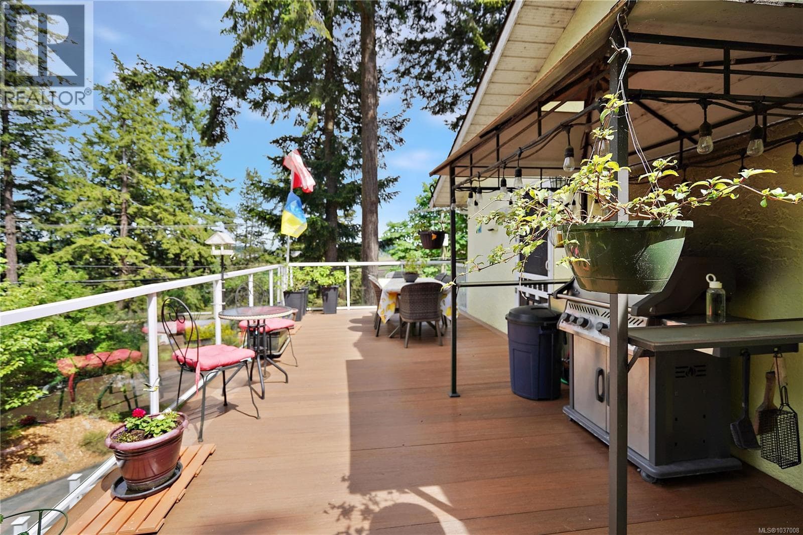 6864 East Saanich Rd, Victoria — photo 4