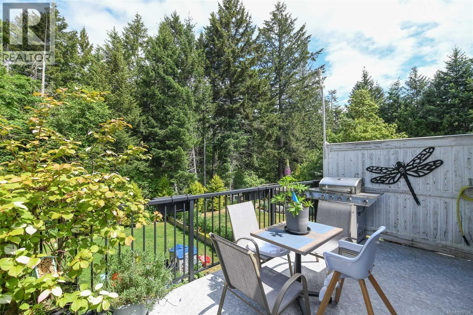 2126 Cypress Rd, Vancouver Island — photo 5