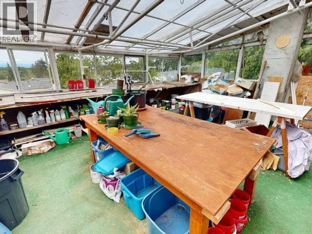6503 HILLCREST AVENUE, Powell River — photo 3