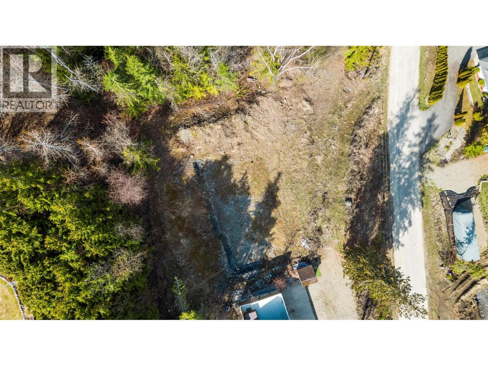 2622 WOODLAND PLAZA, Interior REALTORS® — photo 5