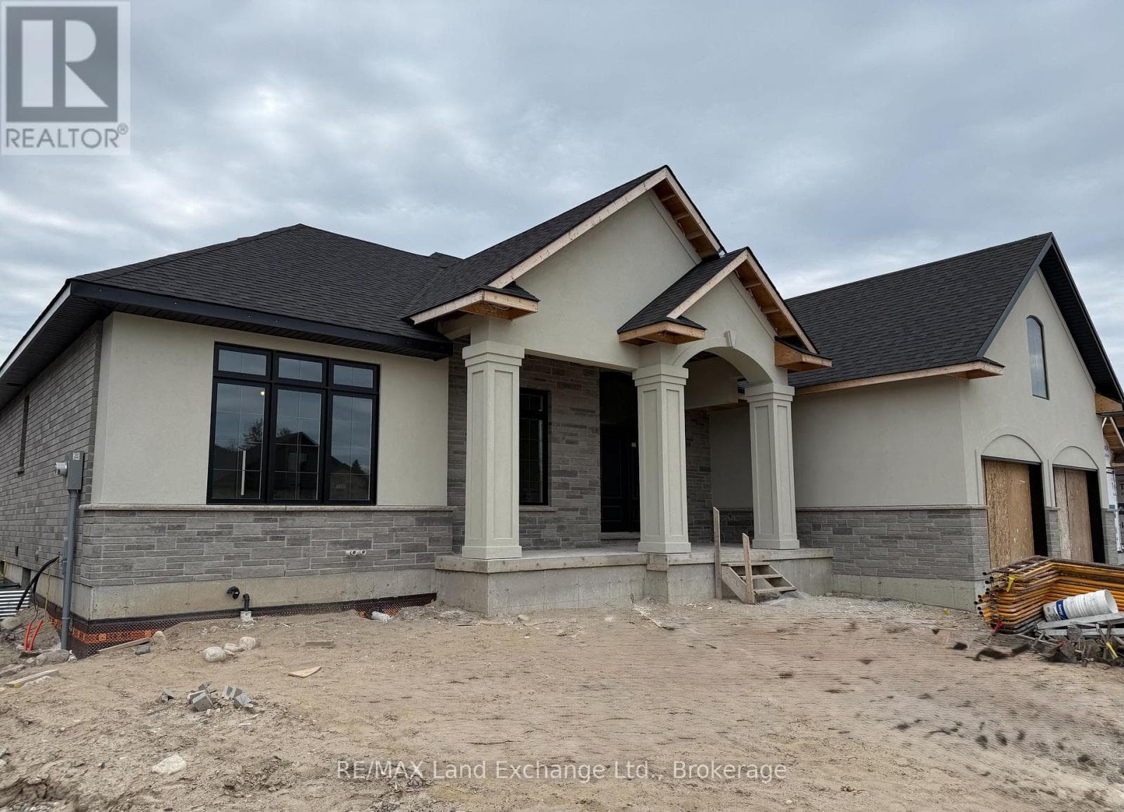 926 BOGDANOVIC WAY in 