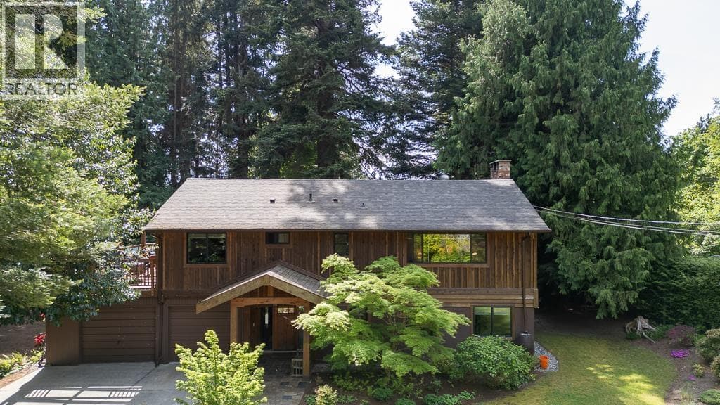 8115 REDROOFFS ROAD, Greater Vancouver — photo 2