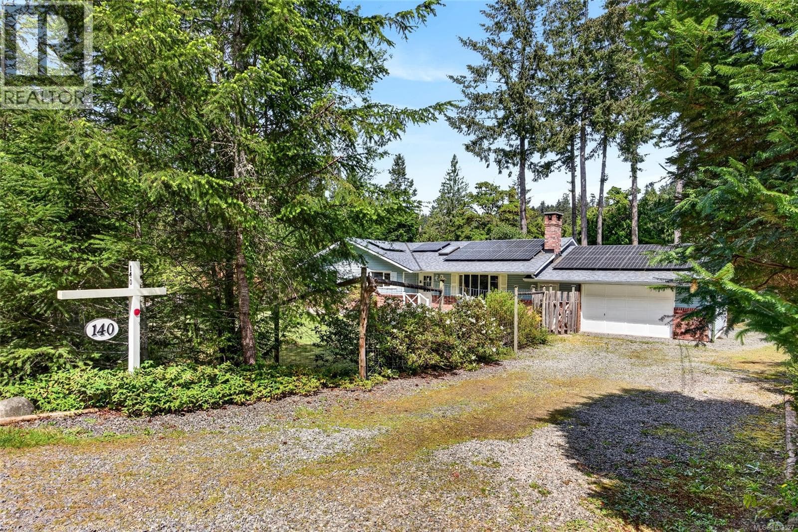 140 Quarry Dr in 