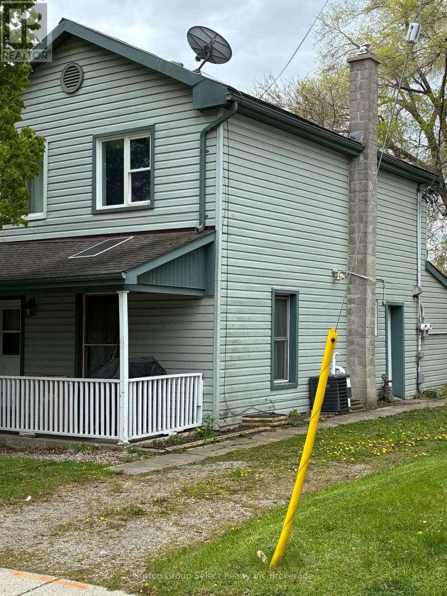 100 FINKLE STREET, Woodstock-Ingersoll-Tillsonburg — photo 2