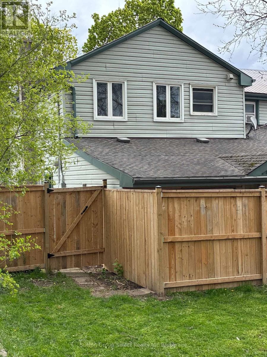 100 FINKLE STREET, Woodstock-Ingersoll-Tillsonburg — photo 3