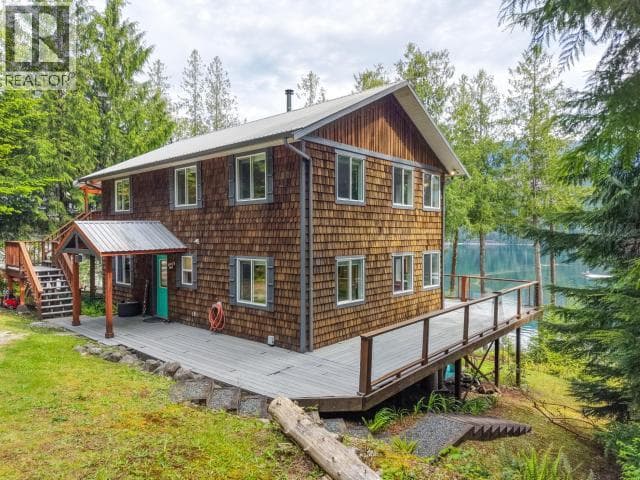 10826 MARINERS WAY, Powell River — photo 2