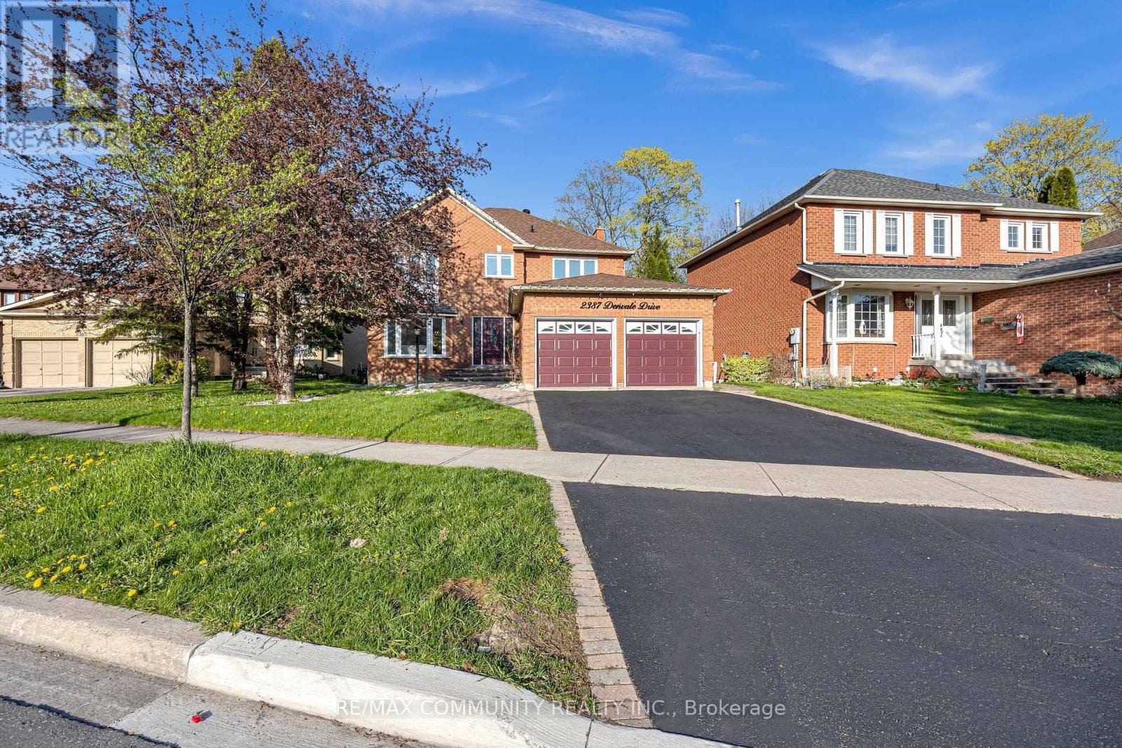 2387 DENVALE DRIVE in Brock Ridge