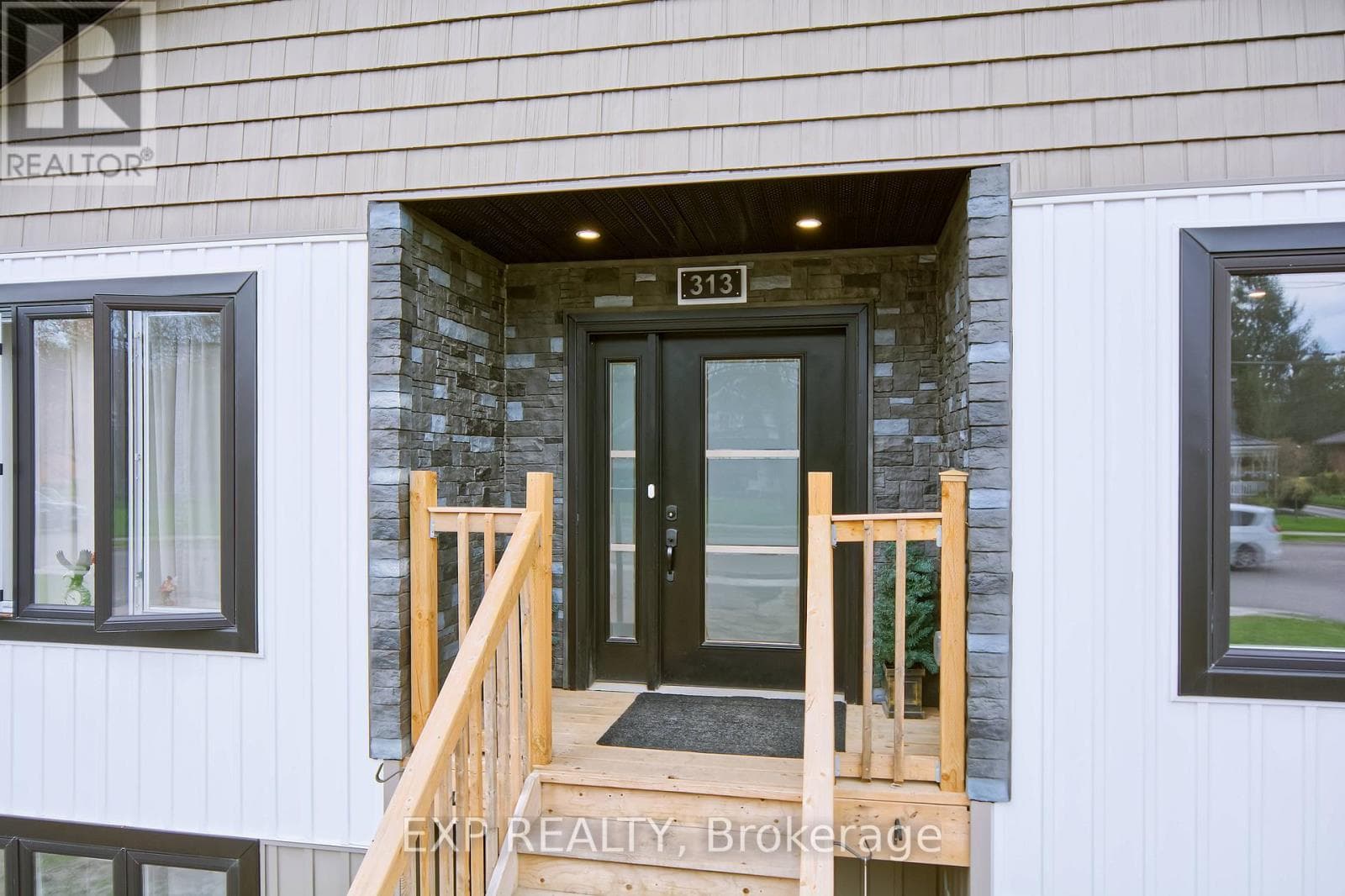 313 JOHN STREET S, London and St. Thomas — photo 5