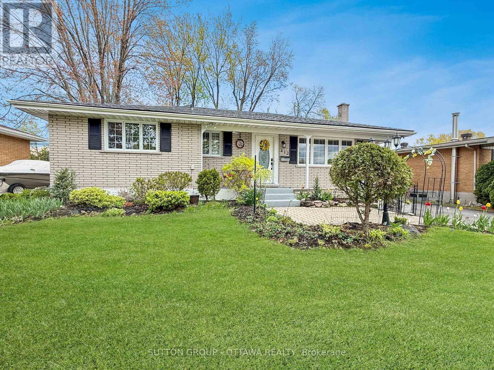 412 LEITCH DRIVE in 