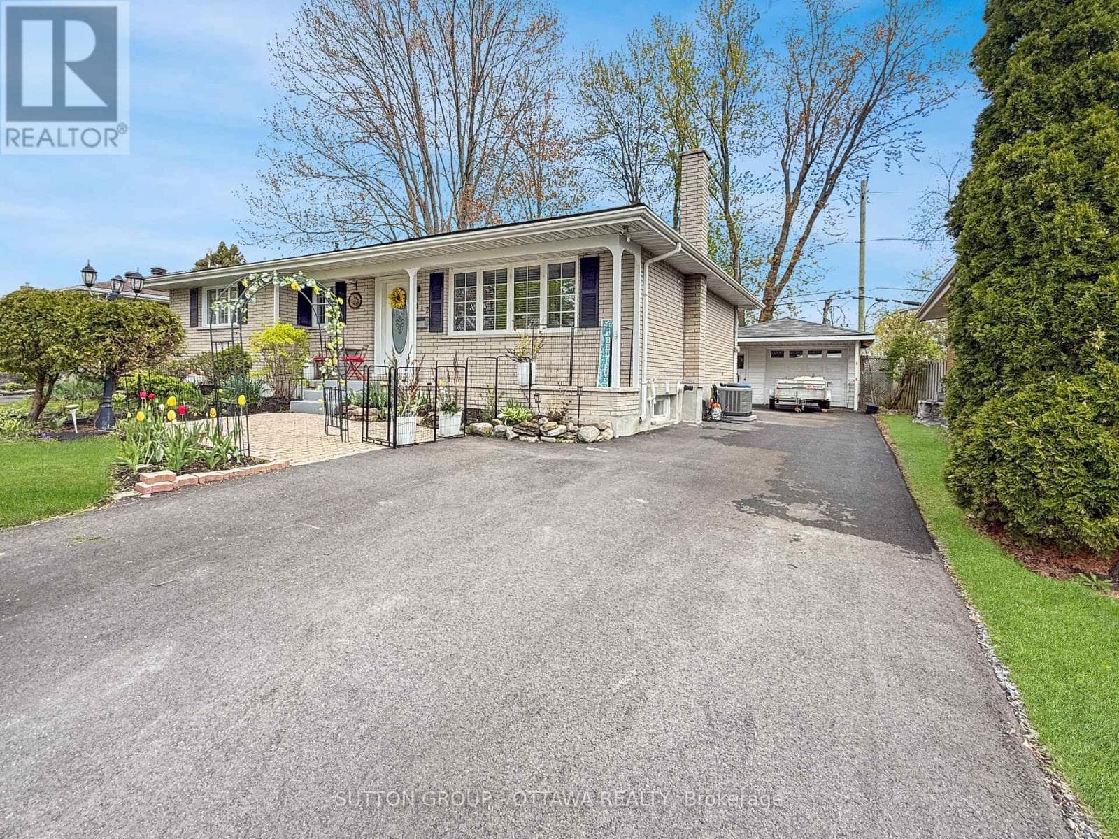 412 LEITCH DRIVE, Ottawa — photo 4