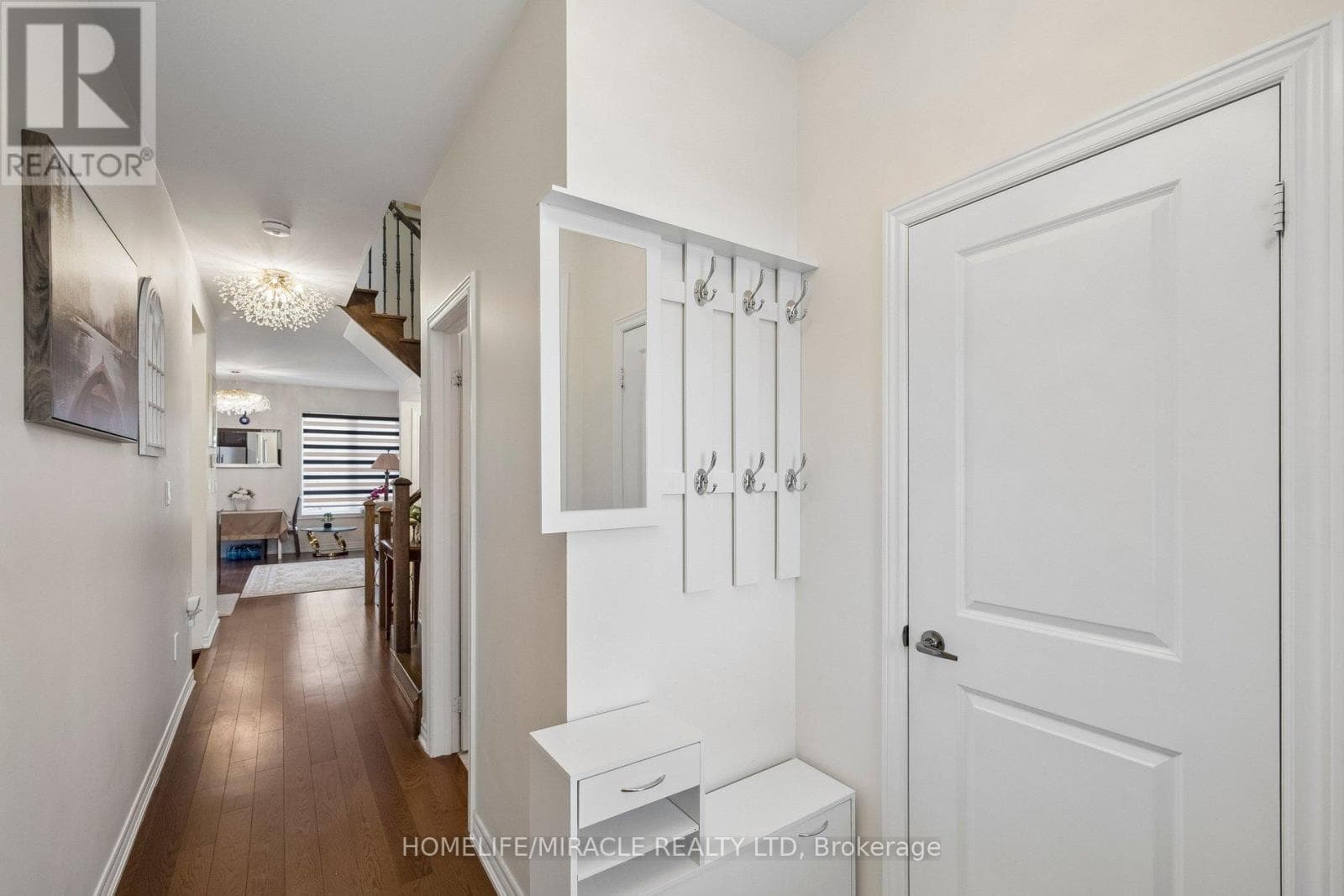 25 TRUE BLUE CRESCENT, Toronto — photo 4