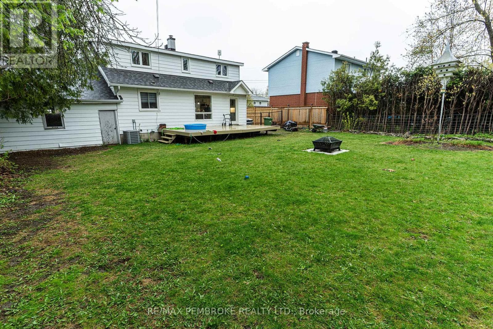 496 WILBERT STREET, Renfrew County — photo 5