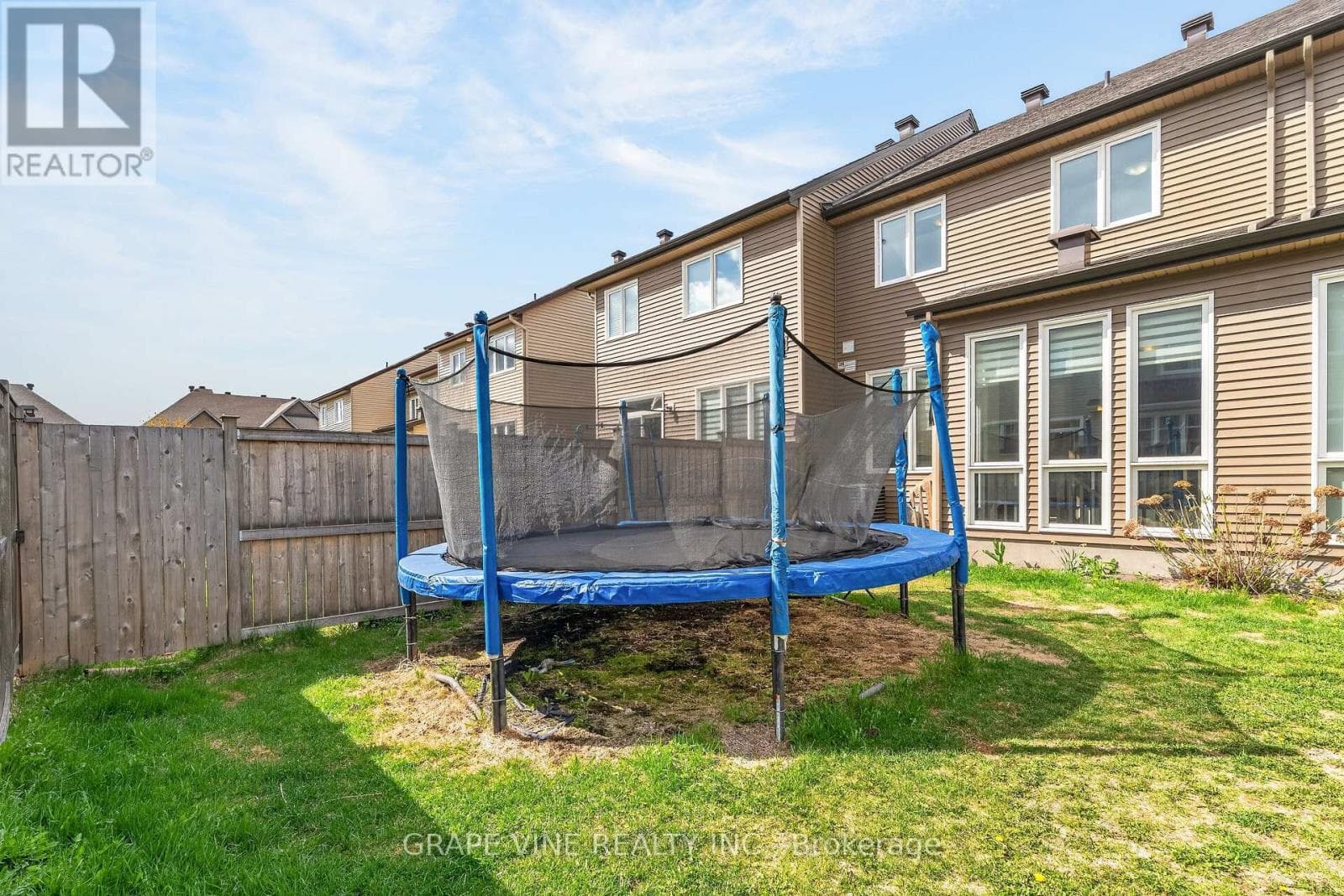 834 CEDAR CREEK DRIVE, Ottawa — photo 5