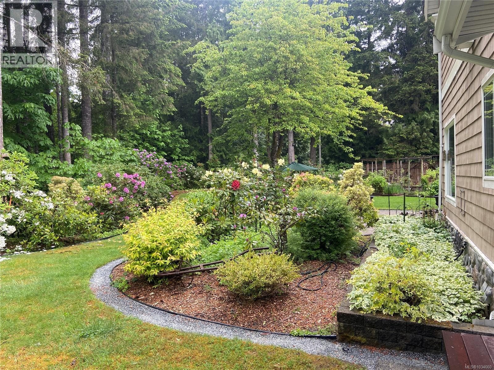 1753 Peerless Rd, Vancouver Island — photo 5
