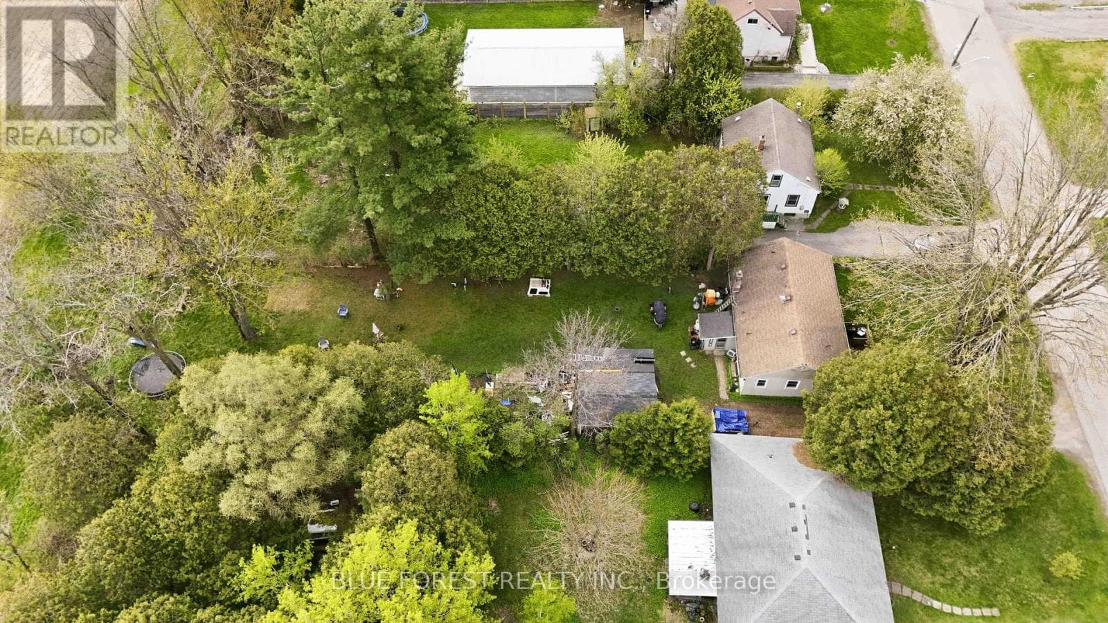 1376 KOSTIS AVENUE, London and St. Thomas — photo 5