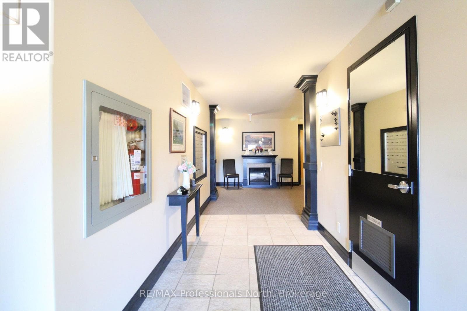 402 - 26 DAIRY LANE, OnePoint — photo 5
