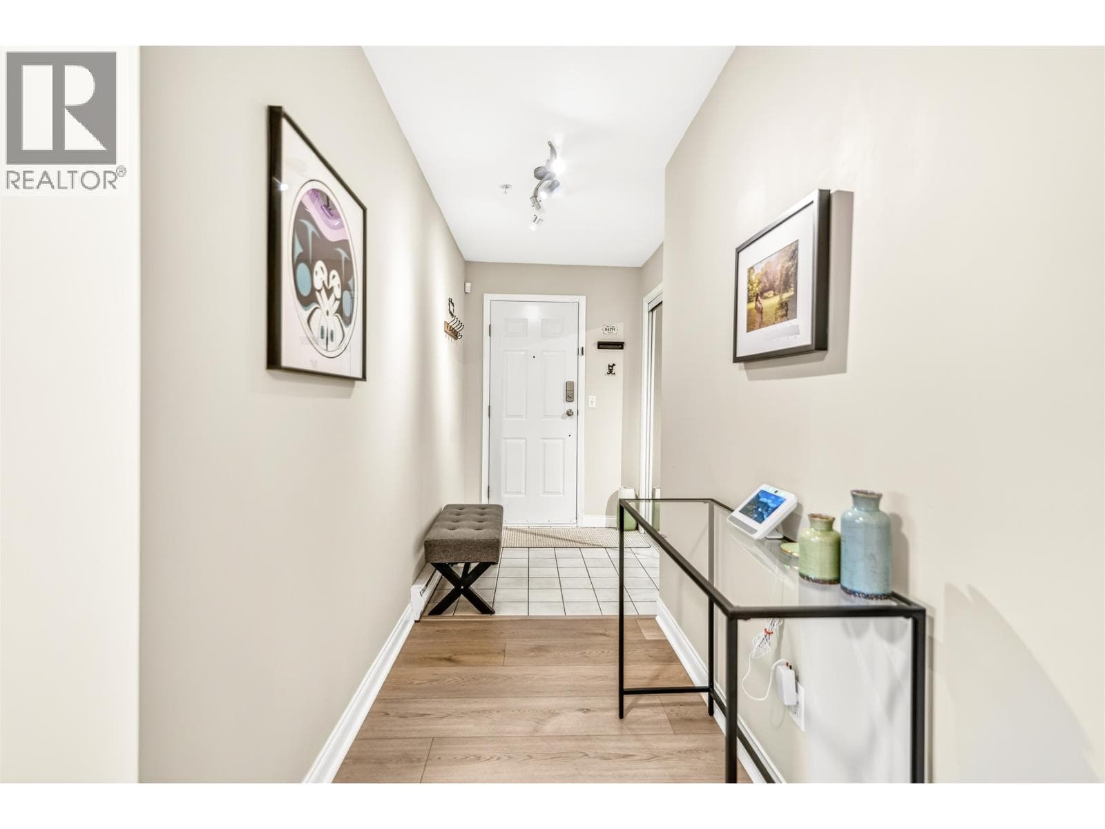 121 5780 TRAIL AVENUE, Greater Vancouver — photo 3