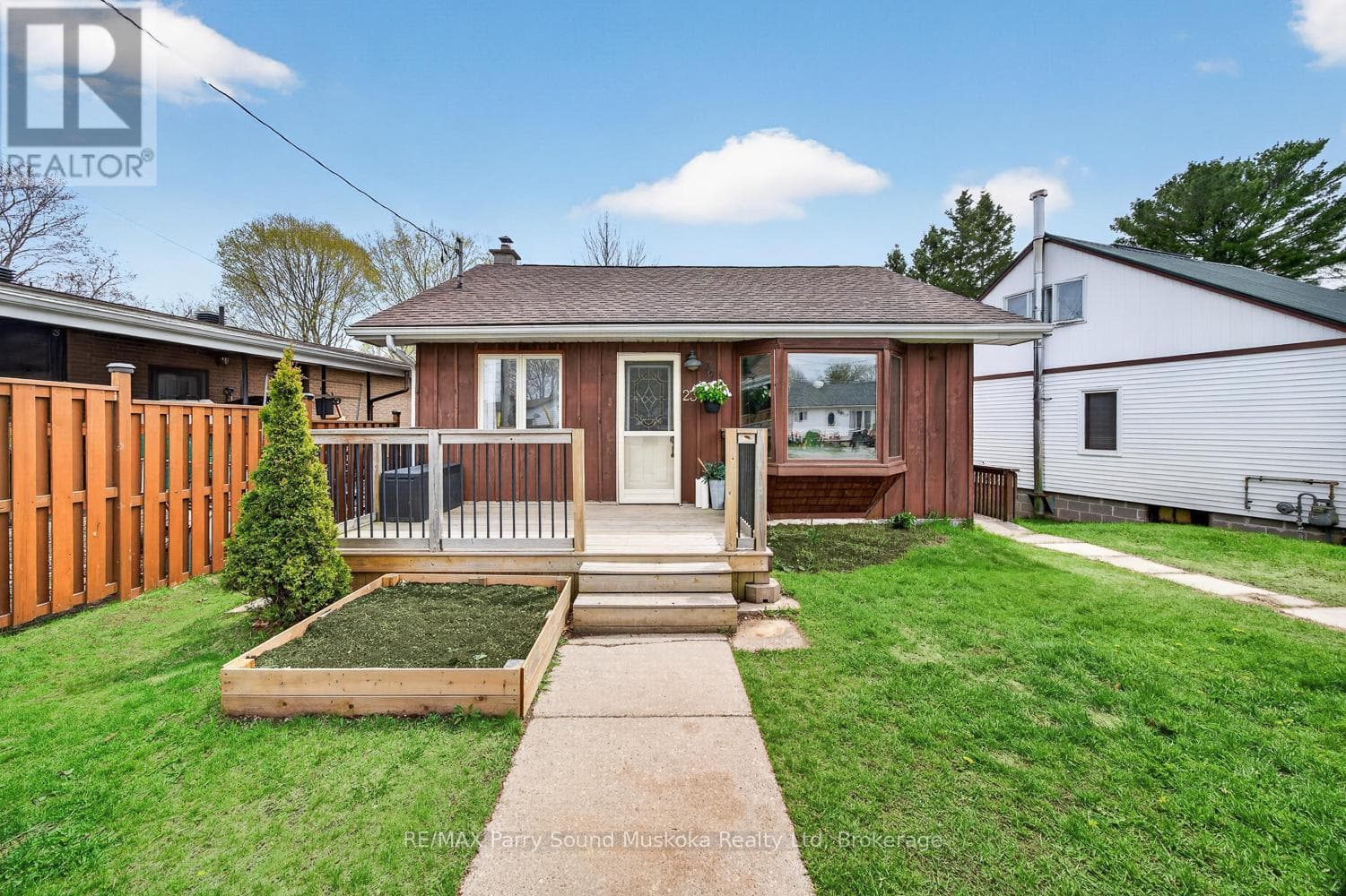 23 HIGHLAND CRESCENT in 