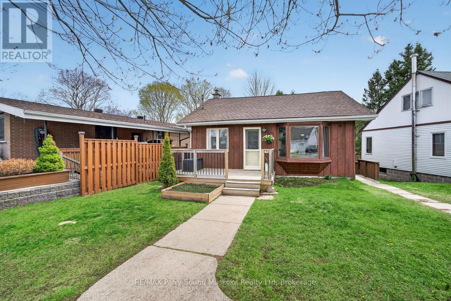 23 HIGHLAND CRESCENT, OnePoint — photo 2