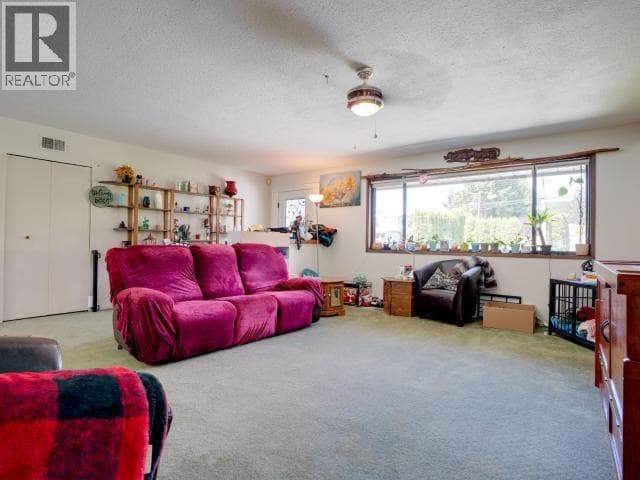 6060 LOIS STREET, Powell River — photo 5