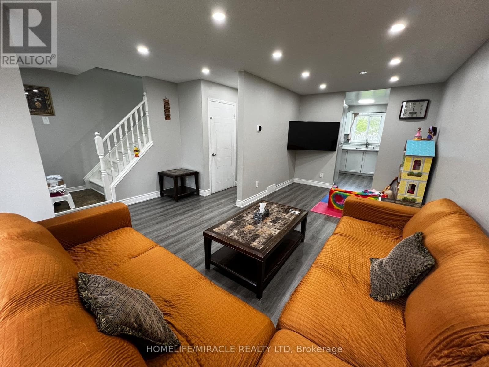 14 MOREAU CRESCENT, Toronto — photo 4