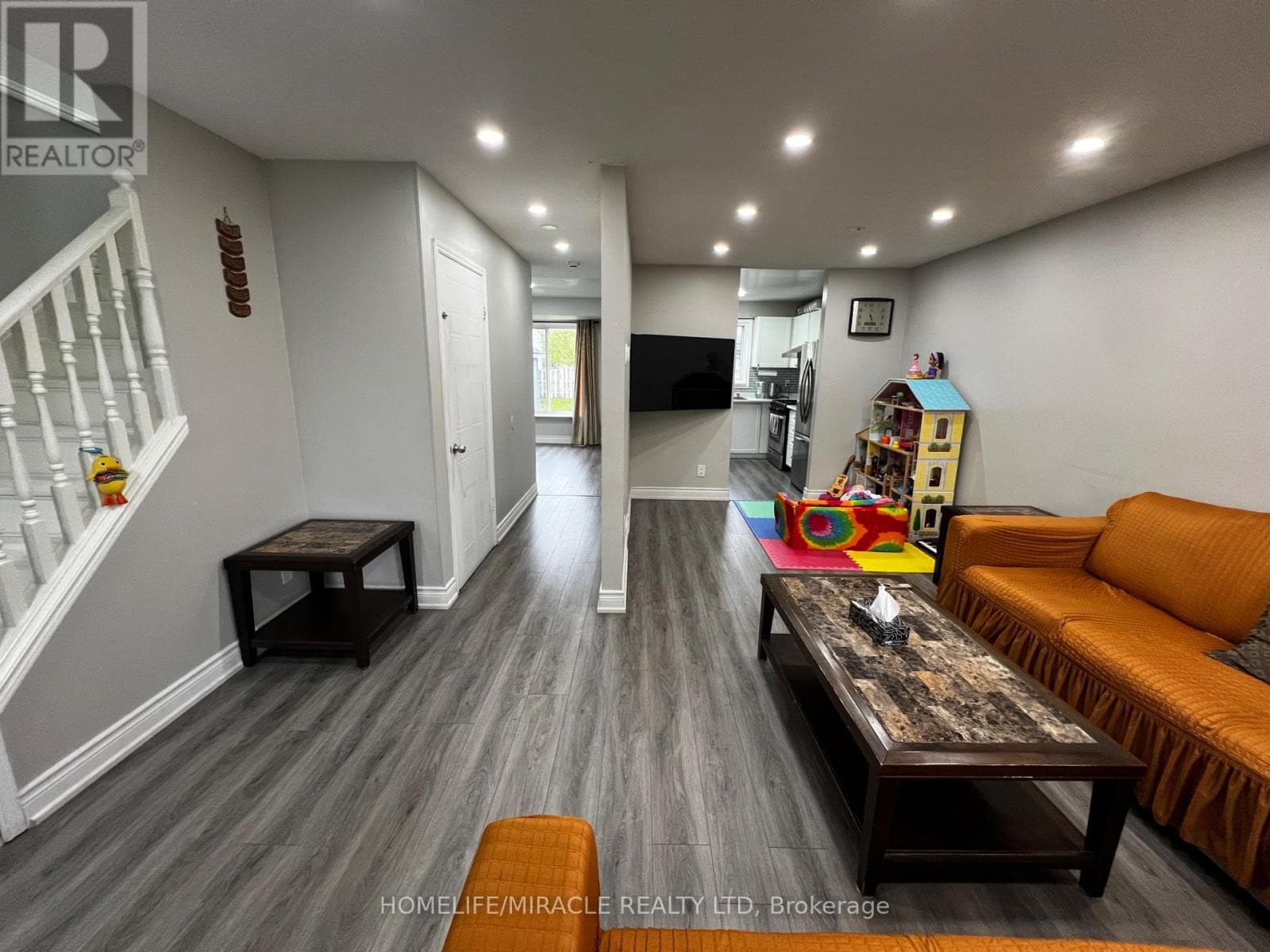 14 MOREAU CRESCENT, Toronto — photo 3