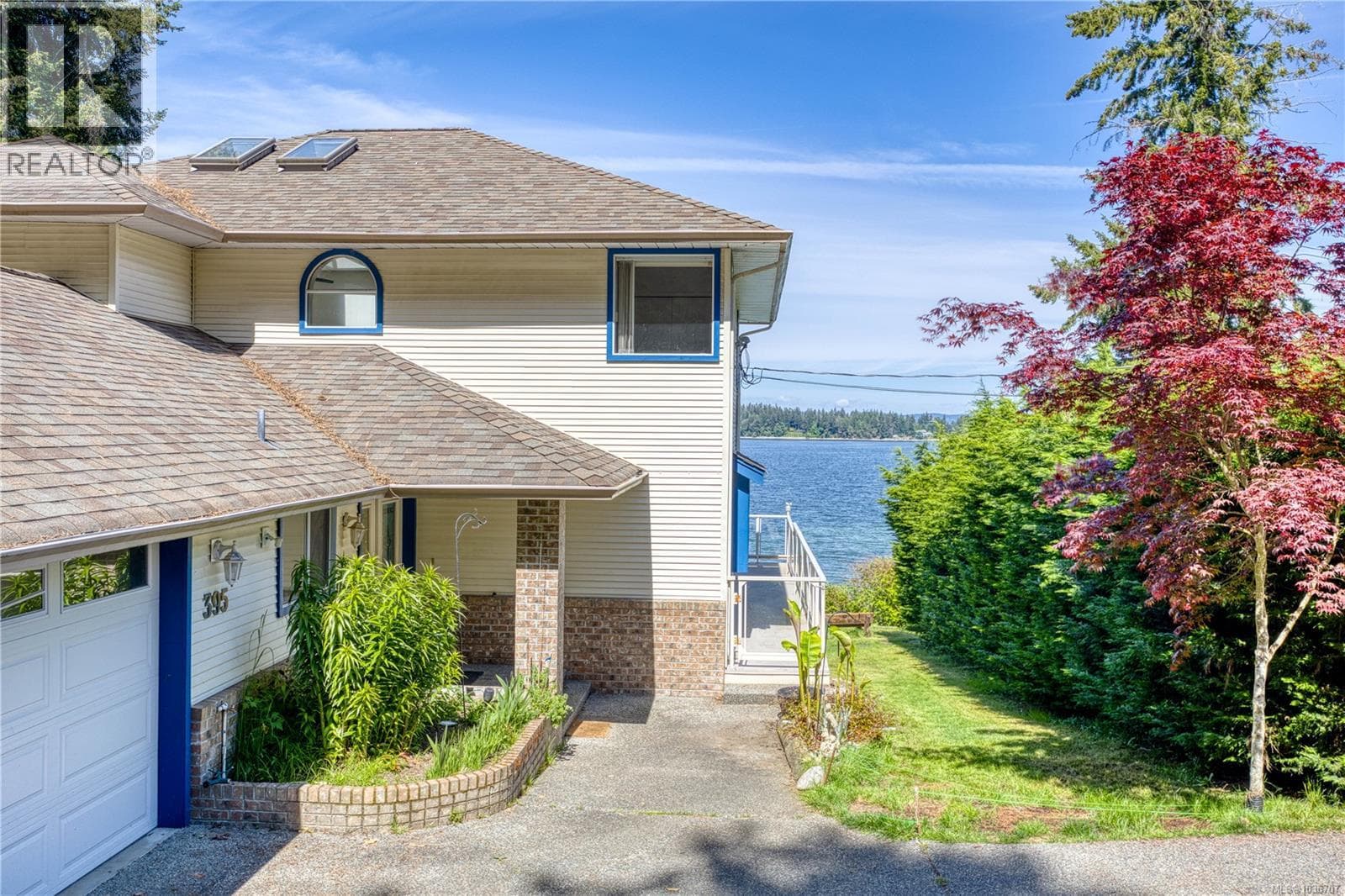 395 Woodley Rd in 