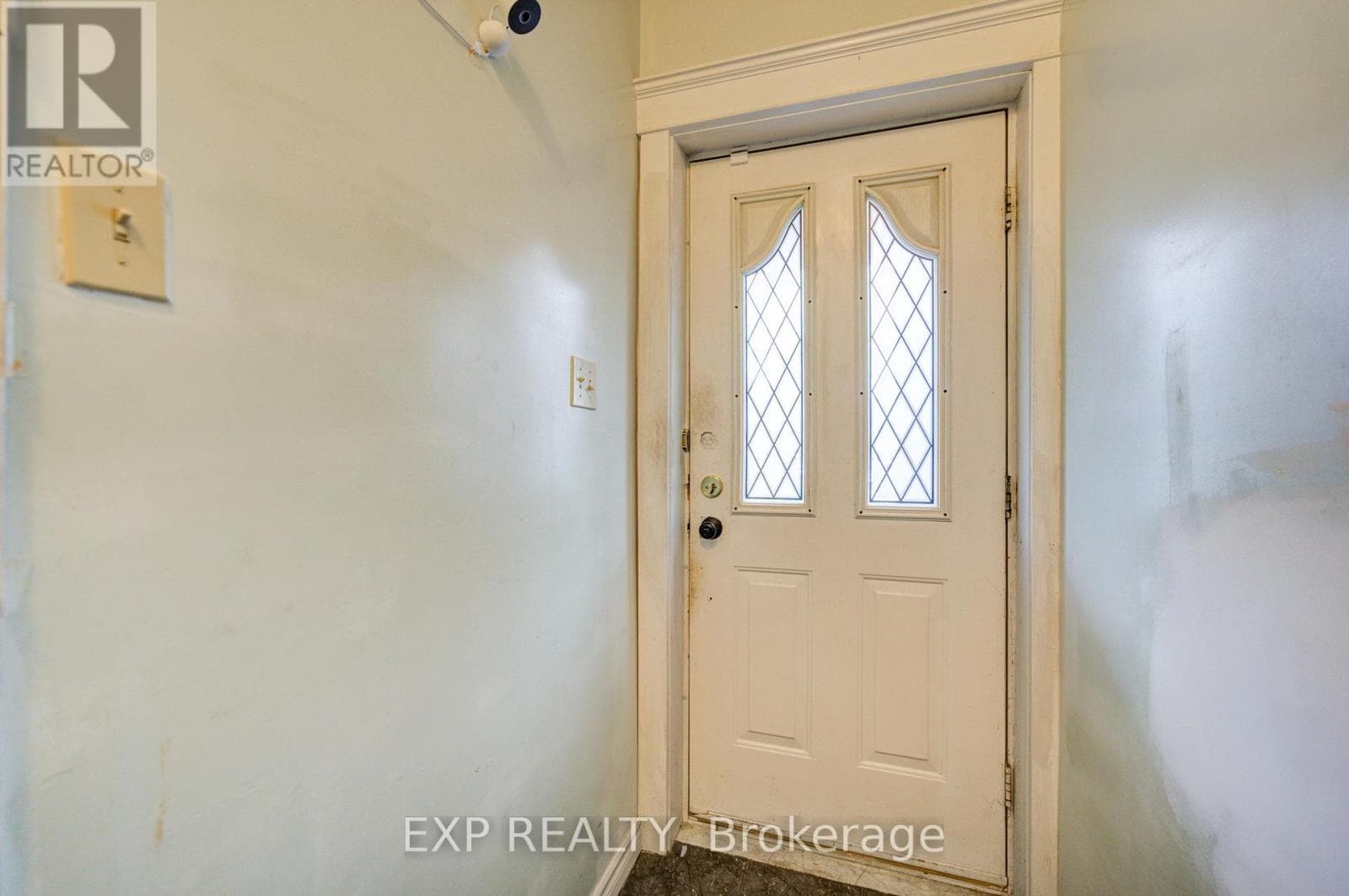 170 WALLACE AVENUE, Toronto — photo 3