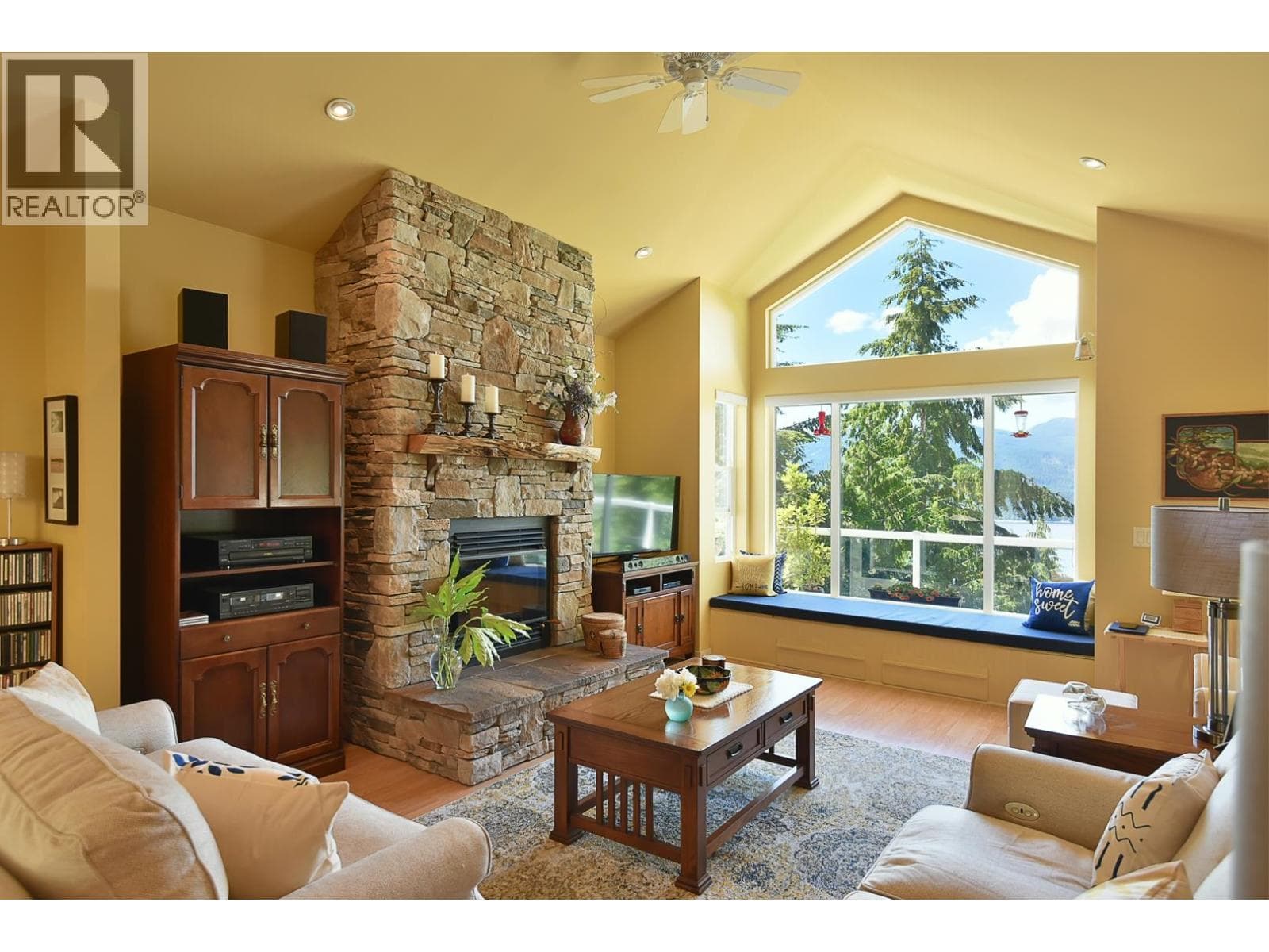 5870 SKOOKUMCHUK ROAD, Greater Vancouver — photo 3