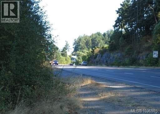 2 911 Haliburton St, Vancouver Island — photo 5