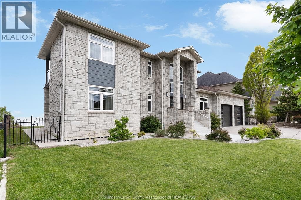 300 SHOREVIEW CIRCLE, Windsor — photo 3