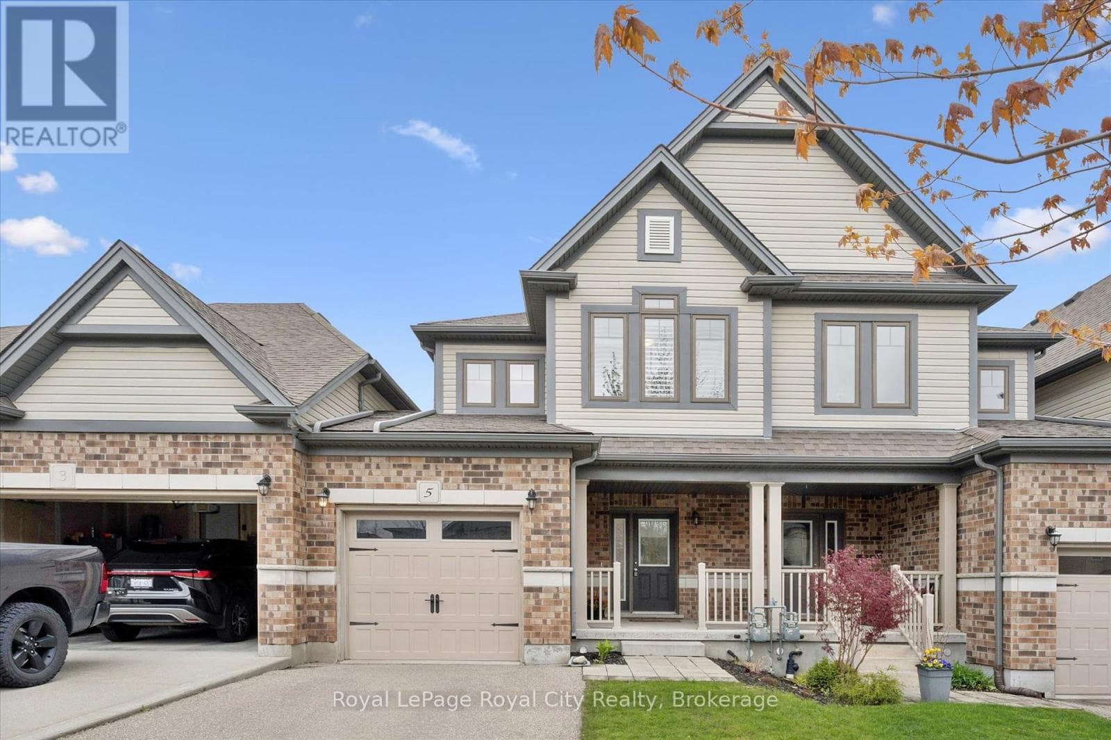 5 SANDYBAY AVENUE in Grand River/Stanley Park/Chicopee