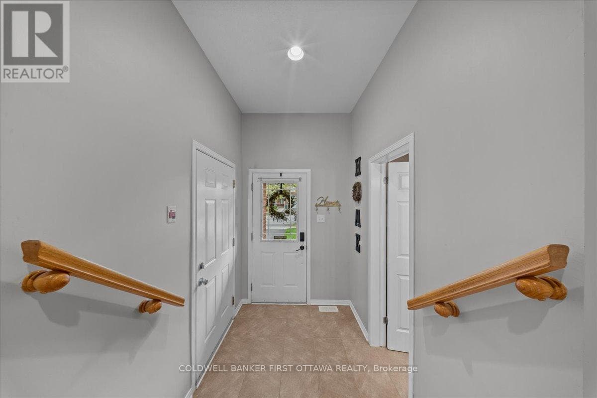 218 FLAMBOROUGH WAY, Ottawa — photo 3