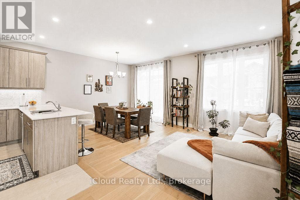 40 - 745 CHELTON ROAD, Toronto — photo 3