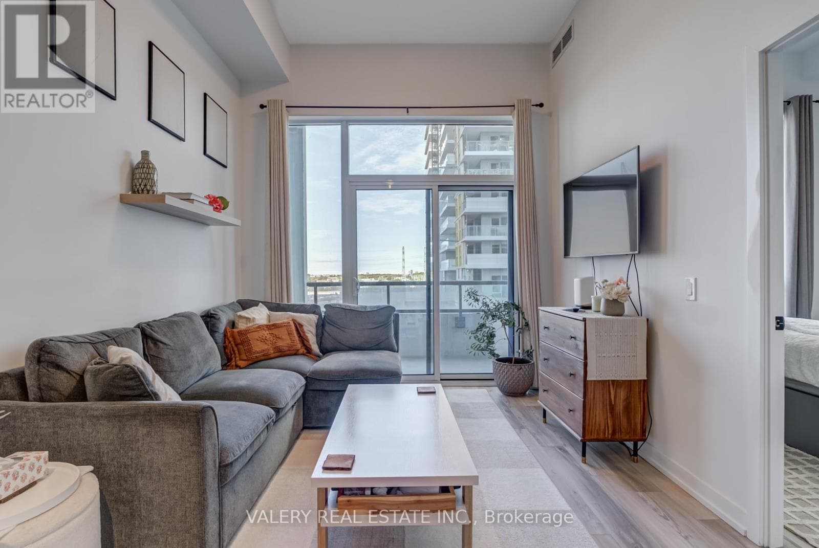 708 - 1480 BAYLY STREET, Toronto — photo 4