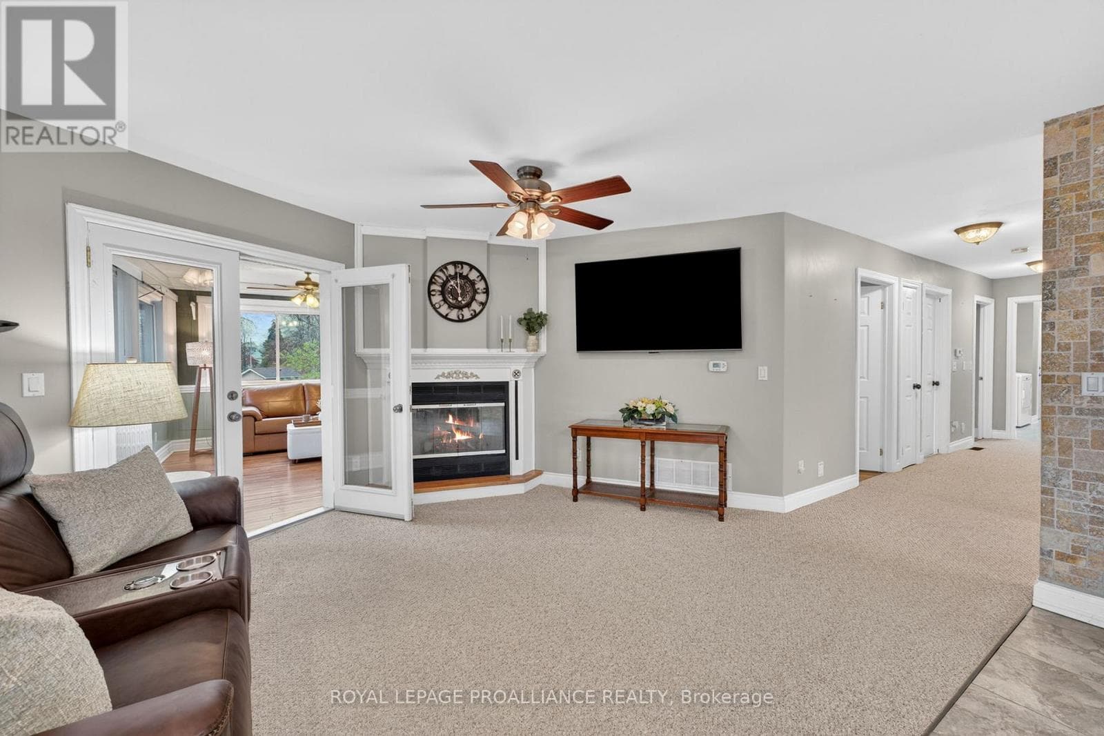 18 SOUTH MURRAY STREET, Central Lakes — photo 4