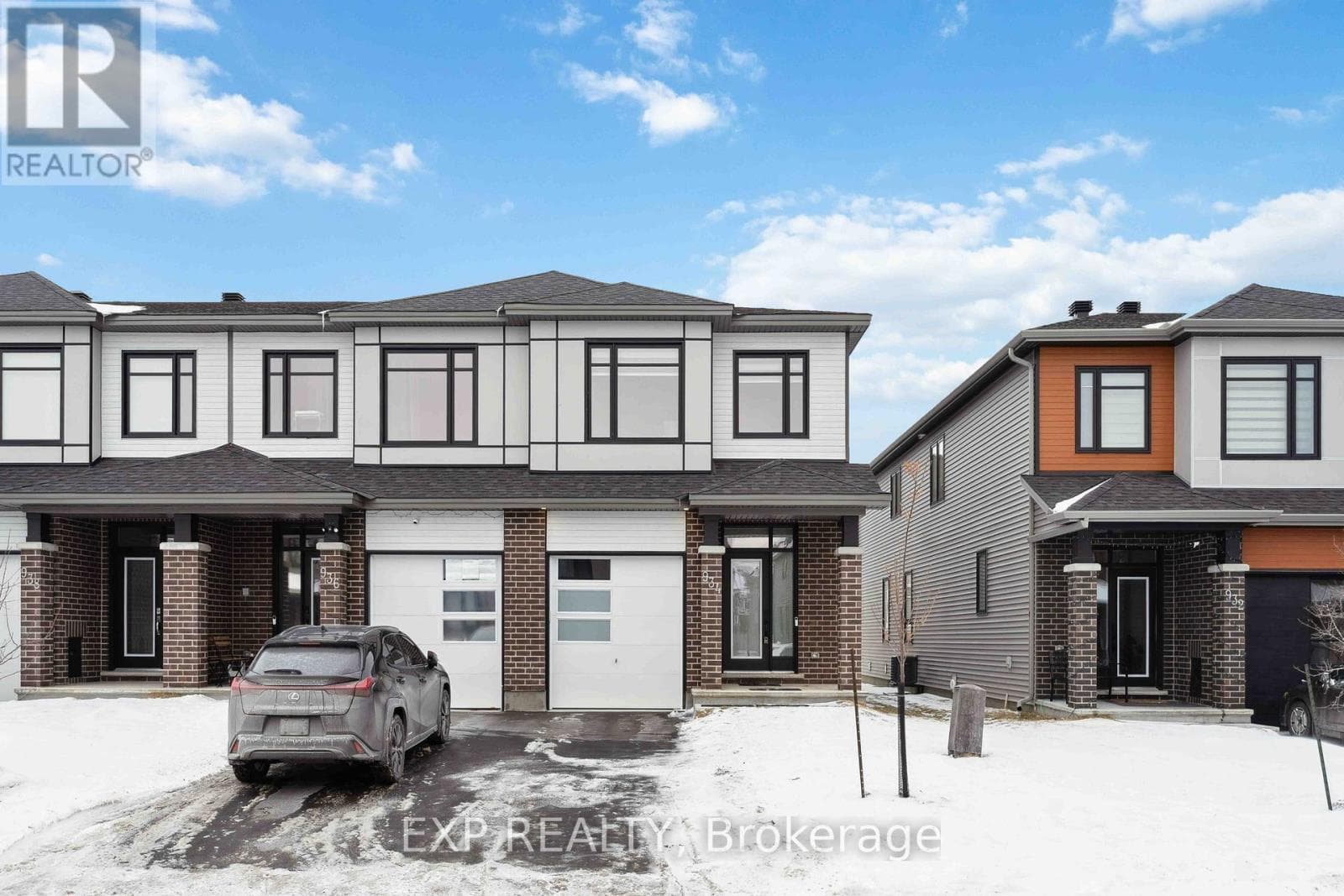 934 CLARKIA STREET, Ottawa — photo 2