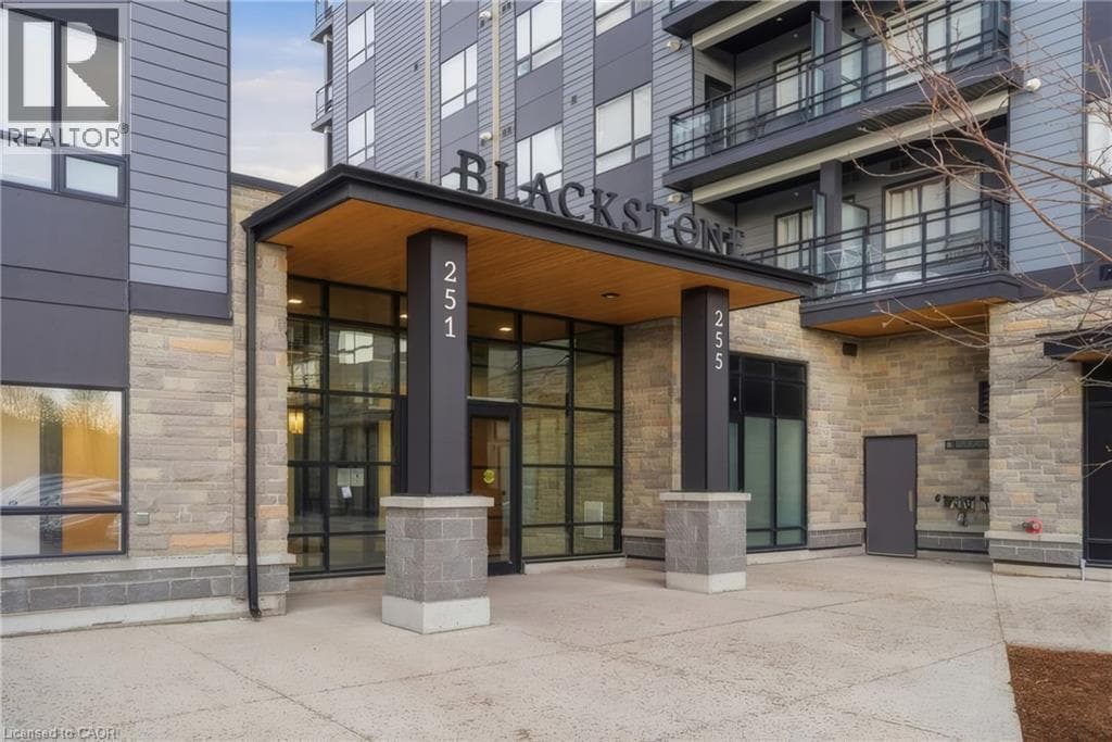 251 NORTHFIELD Drive E Unit# 312, Cornerstone — photo 4