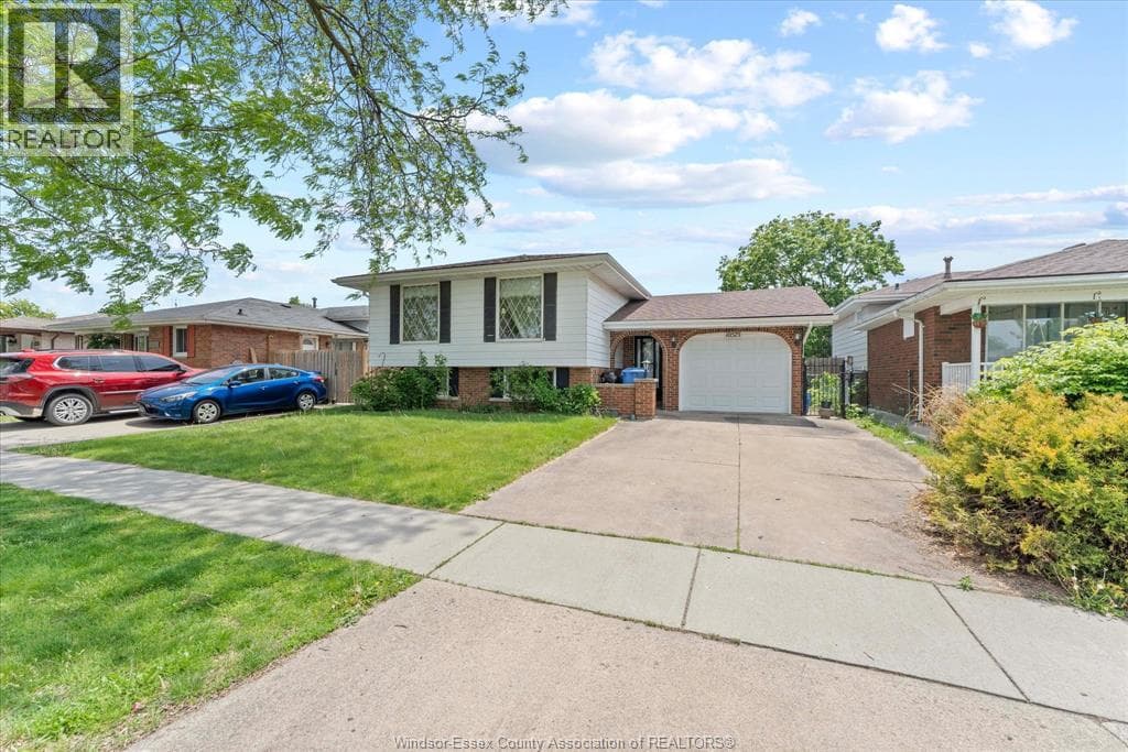 10575 MULBERRY ROAD, Windsor — photo 4