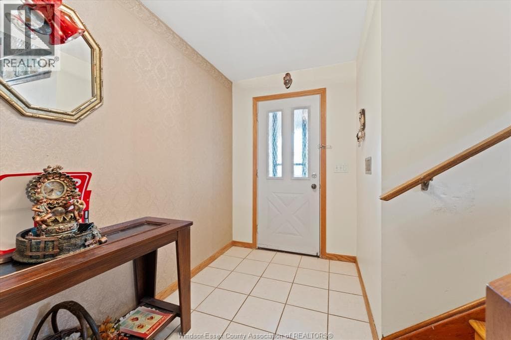 10575 MULBERRY ROAD, Windsor — photo 5