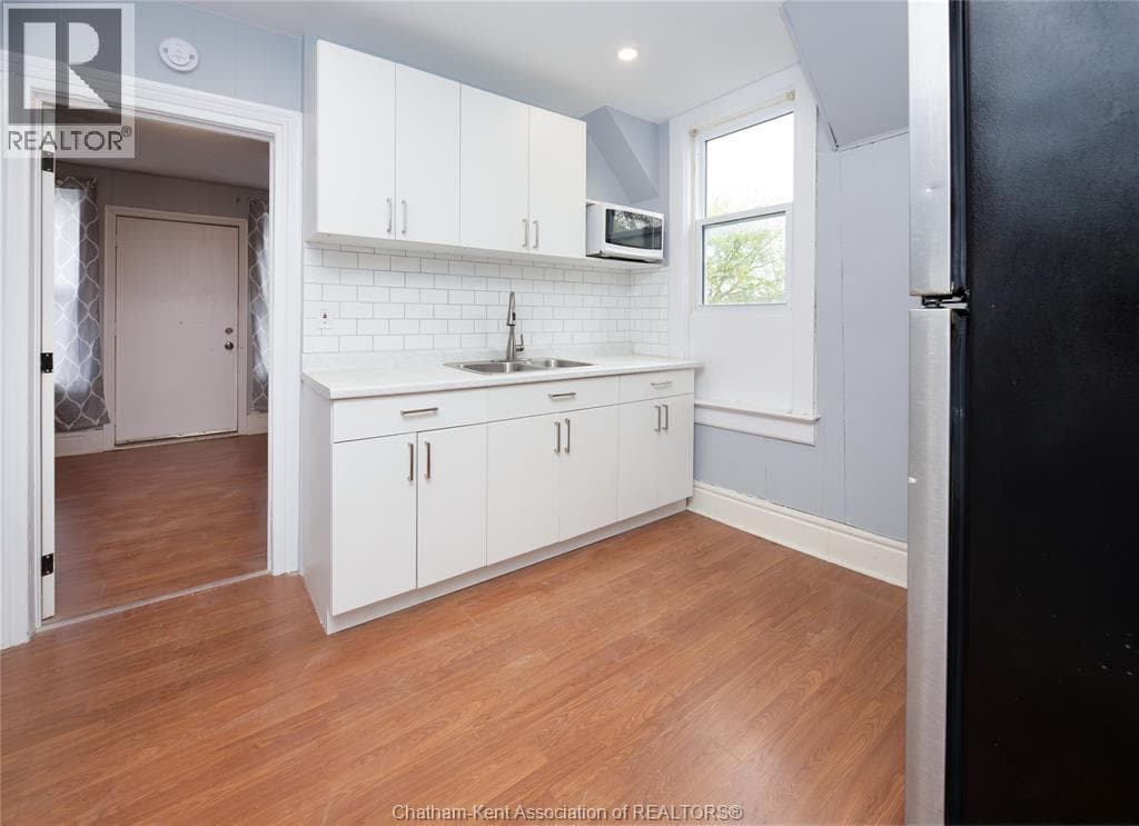 128 WEST STREET, Chatham Kent — photo 4