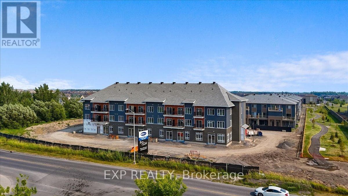212 - 2376 TENTH LINE ROAD in PORTOBELLO SOUTH