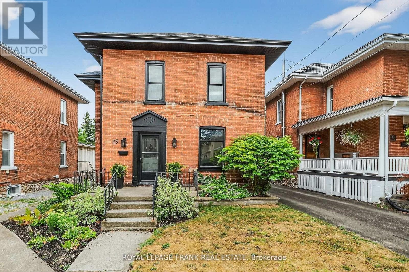 69 PEEL STREET, Central Lakes — photo 2