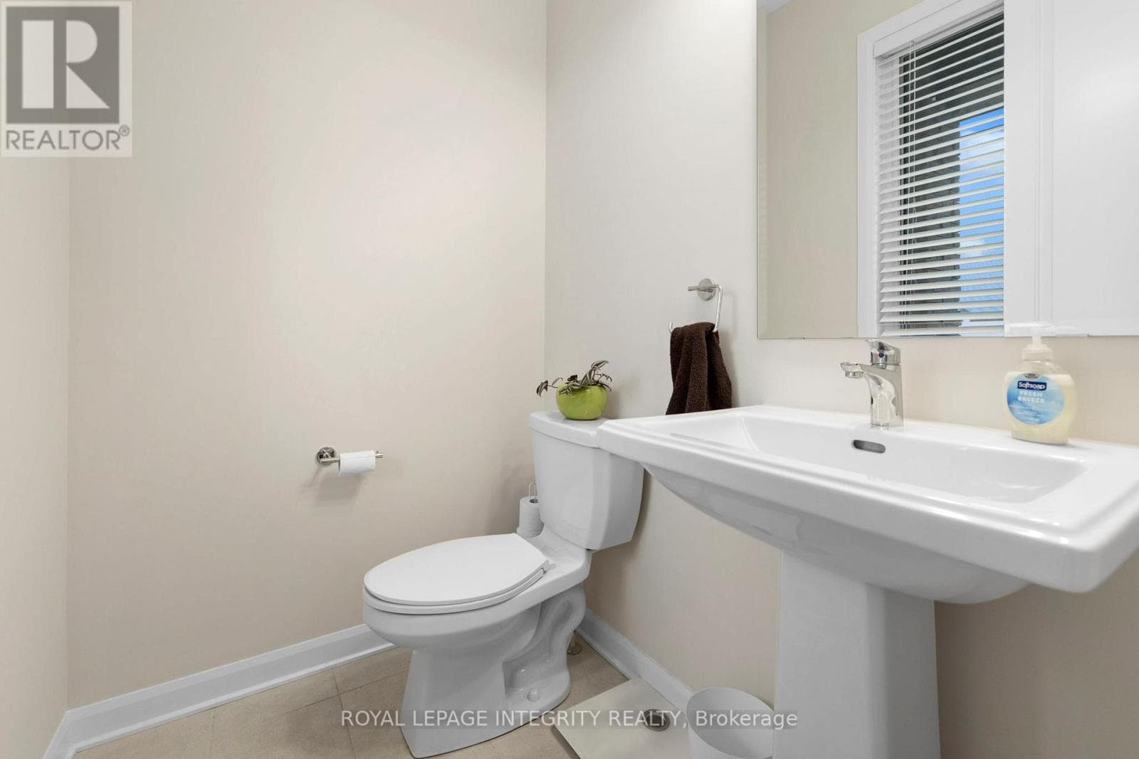 142 SHALLOW POND PLACE E, Ottawa — photo 3