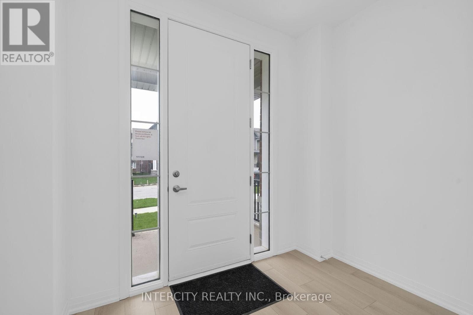 138 MCGILL AVENUE, Toronto — photo 3